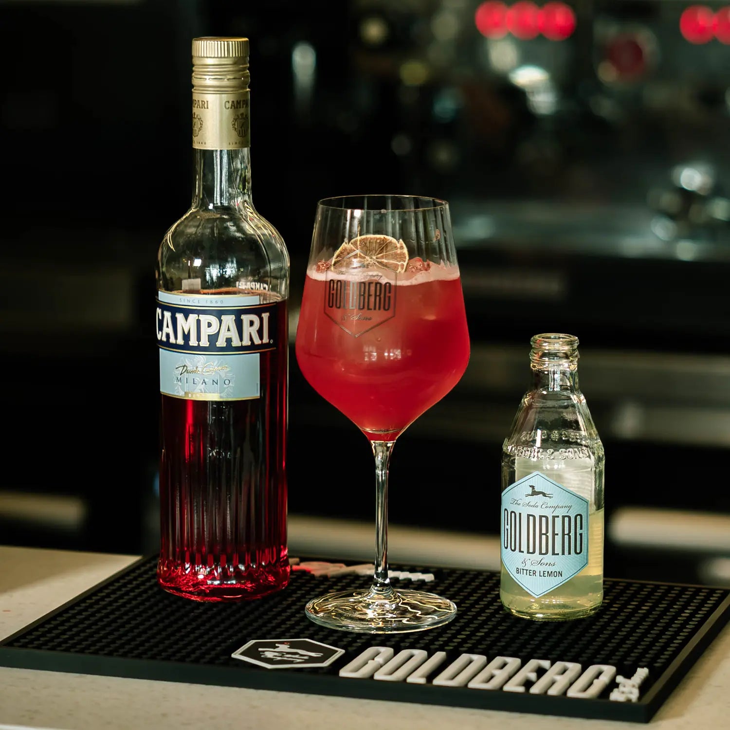 Campari Bitter Lemon Spritz Rezept - MBG Amber Room