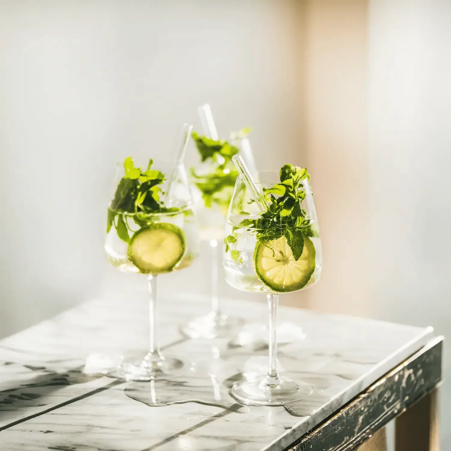 Hugo Spritz Aperitivo Rezept - MBG Amber Room