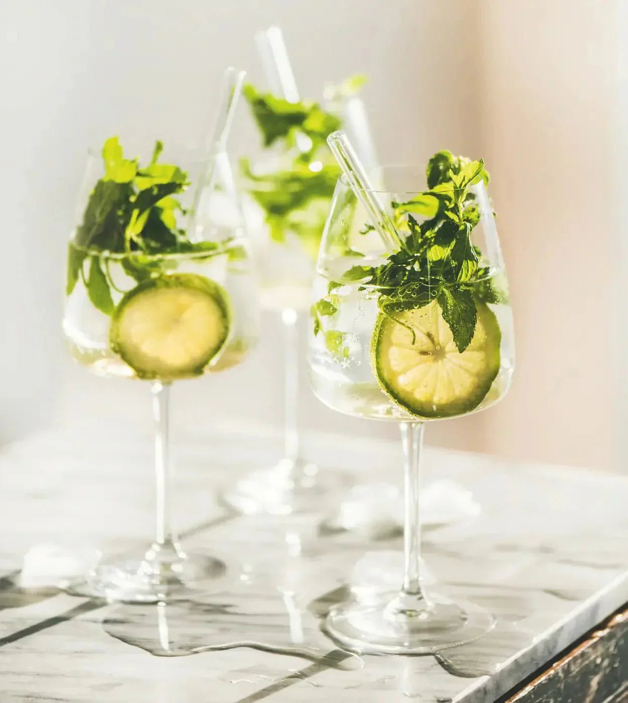 Hugo Spritz Aperitivo - MBG Amber Room