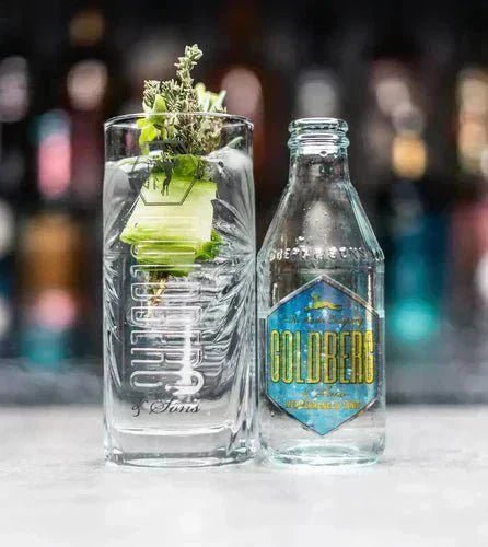 Wie man einen Mediterranean Flair Cocktail zubereitet - MBG Amber Room