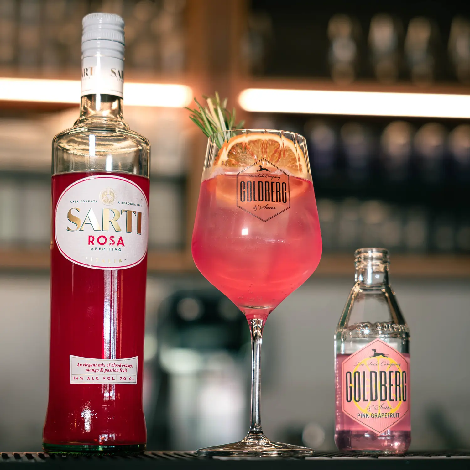 SARTI Rosa Pink Grapefruit Spritz Rezept