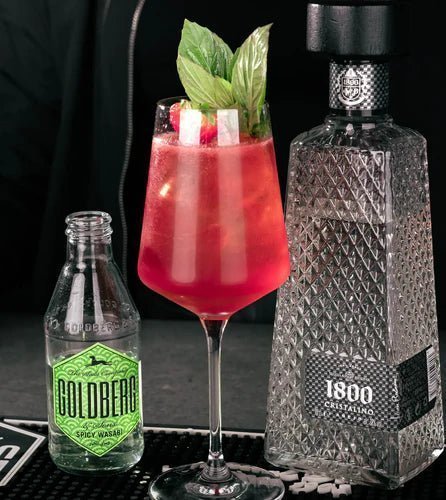 Rezept: So mixt du den besten Strawberry Fizz - MBG Amber Room