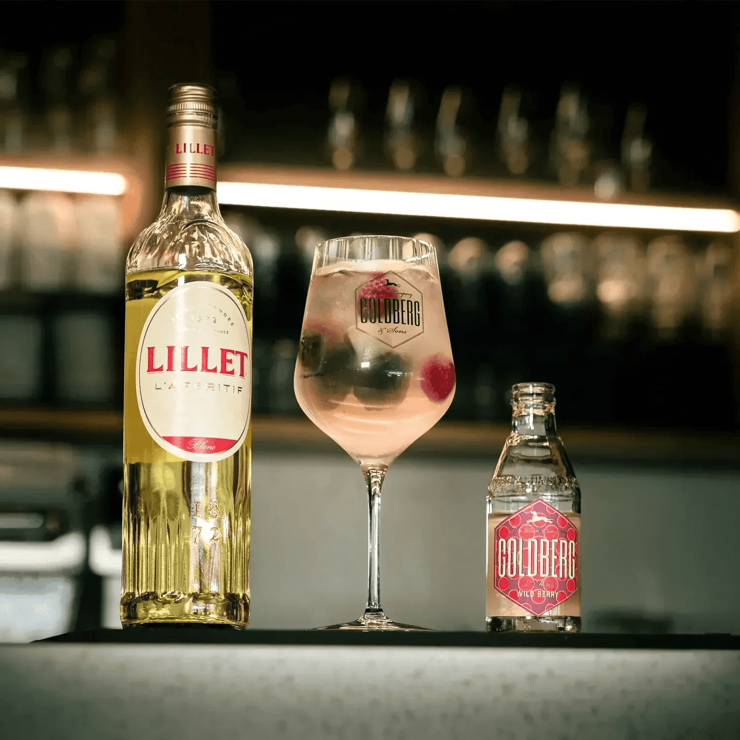 Lillet Wild Berry Spritz Rezept - MBG Amber Room