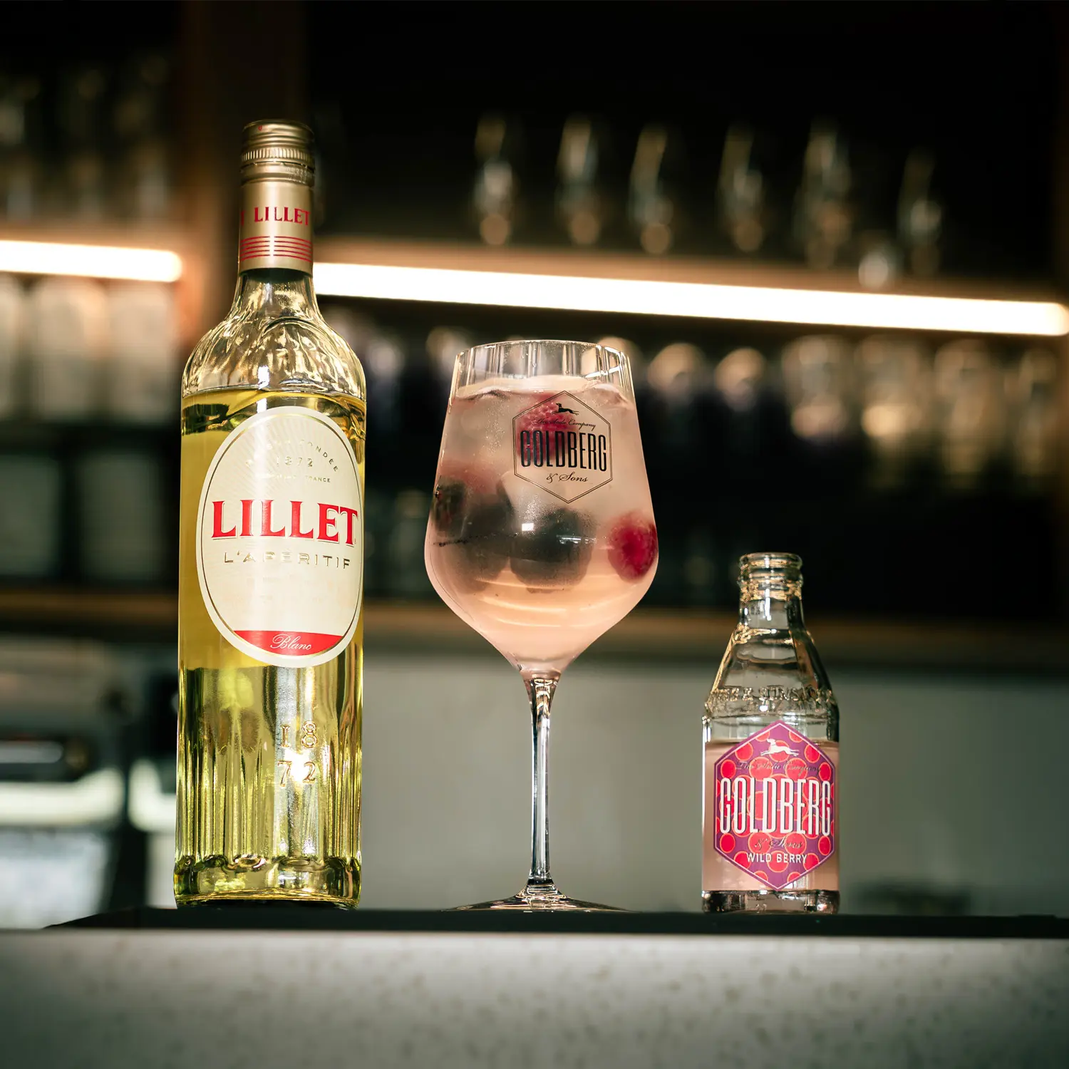 Lillet Wild Berry Spritz Rezept