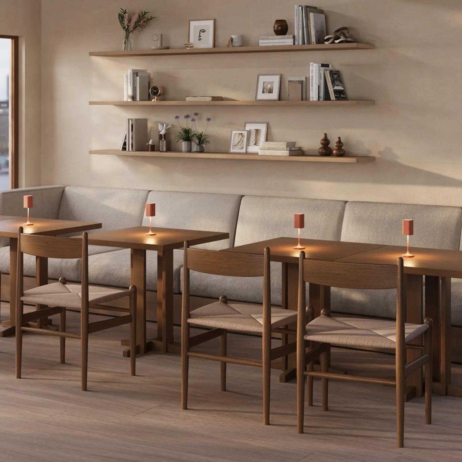 LUCENT CROWN MINI MILANO SAND - MBG Amber Room