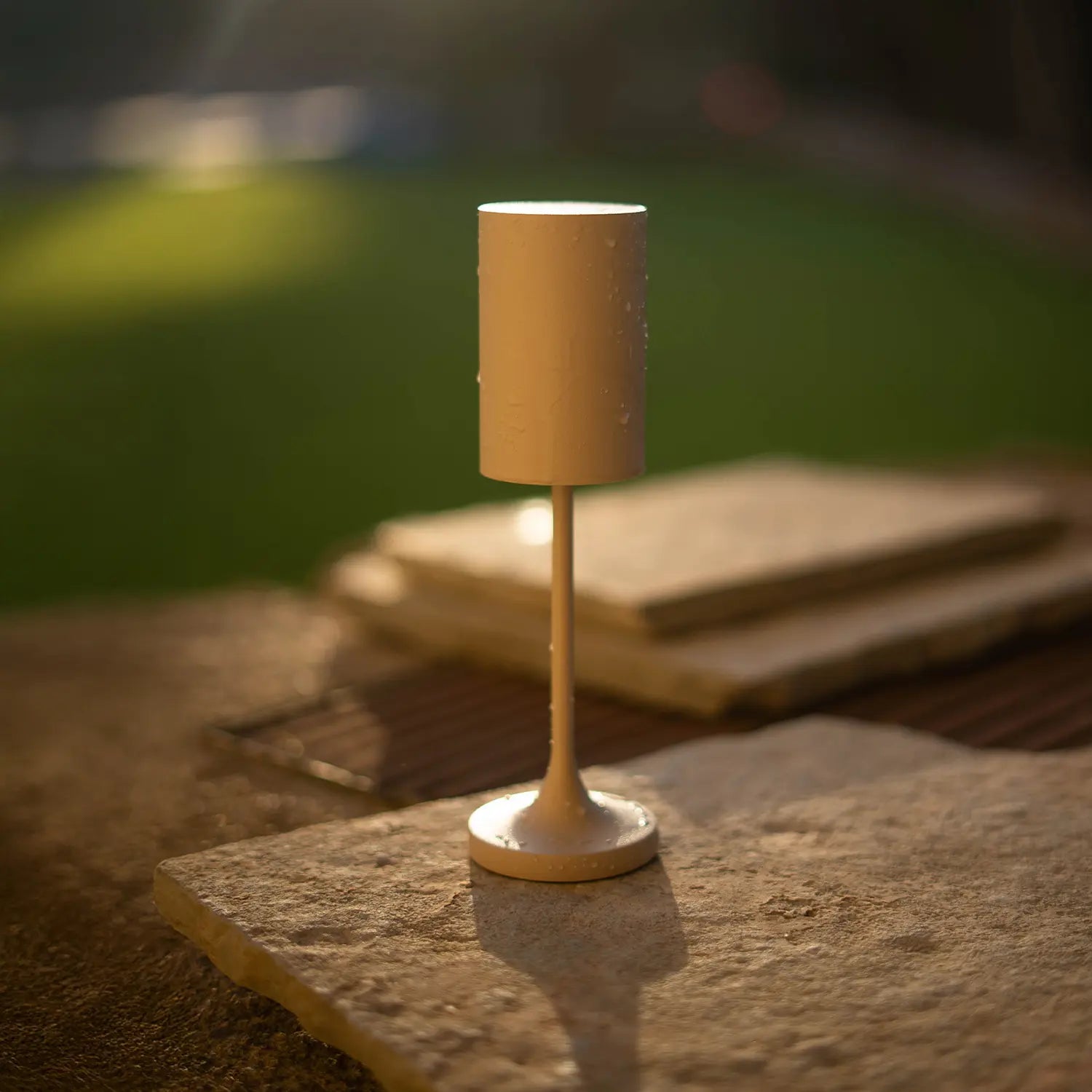 LUCENT CROWN MINI SARDINIA SAND - MBG Amber Room