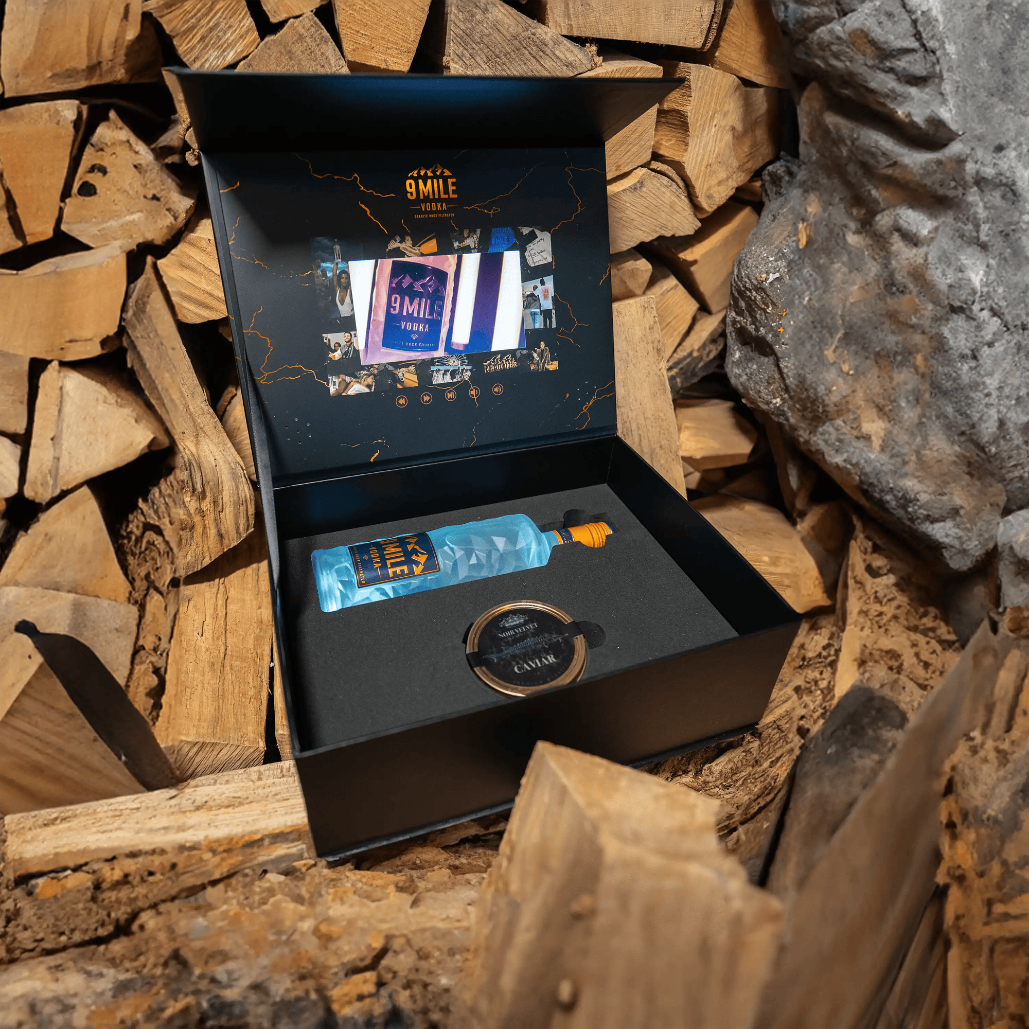Noir Velvet Obsidian Beluga Caviar x 9 MILE Vodka Geschenkbox - MBG Amber Room