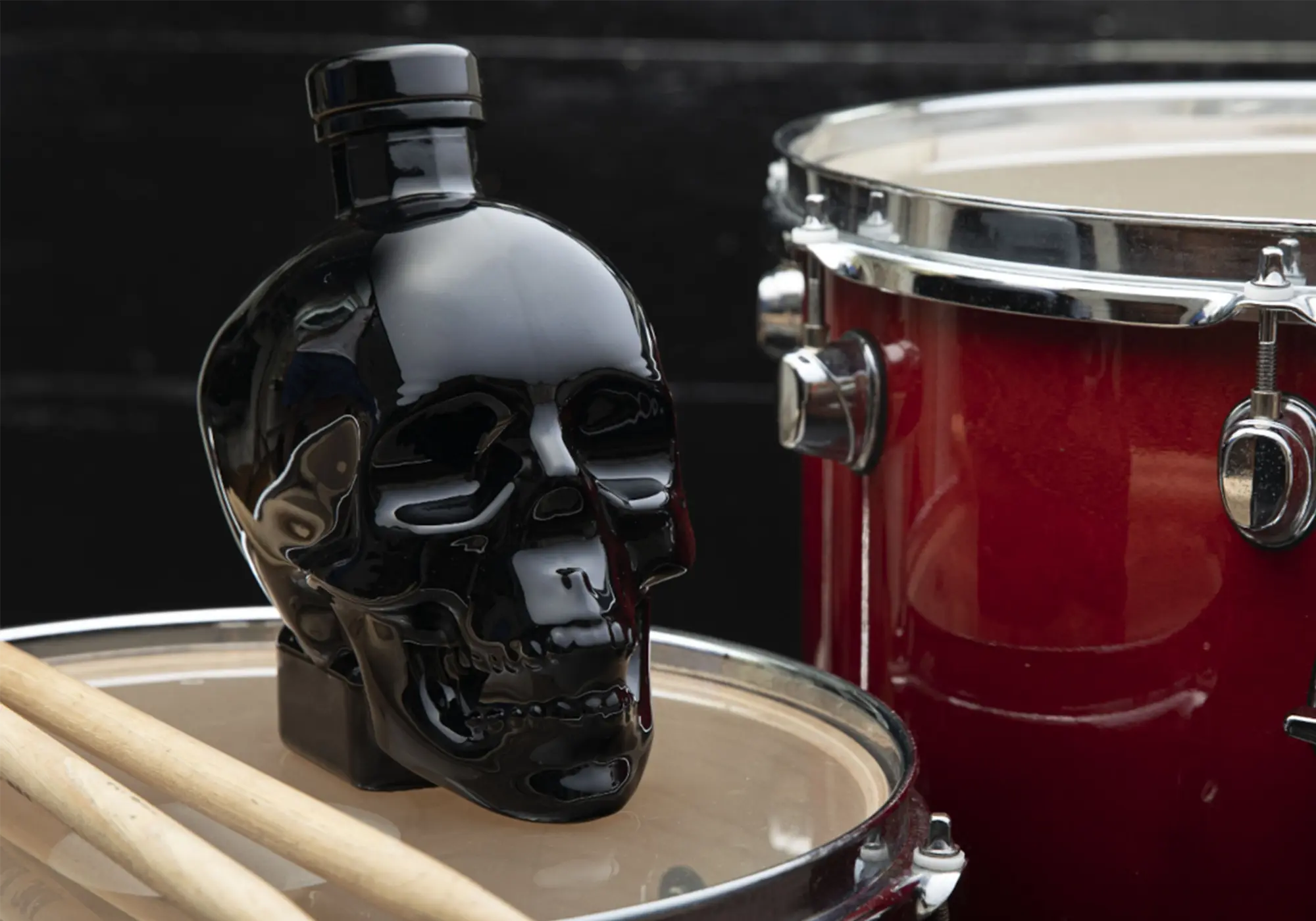 CRYSTAL HEAD VODKA ONYX 0.7 L