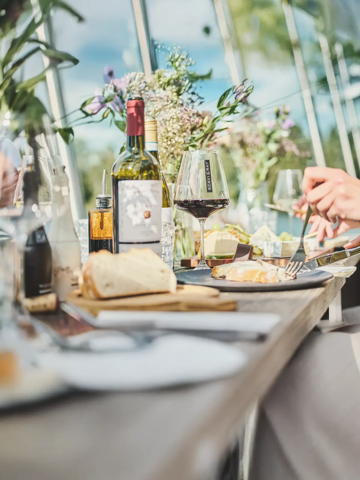 GETRÄNKE & FEINKOST