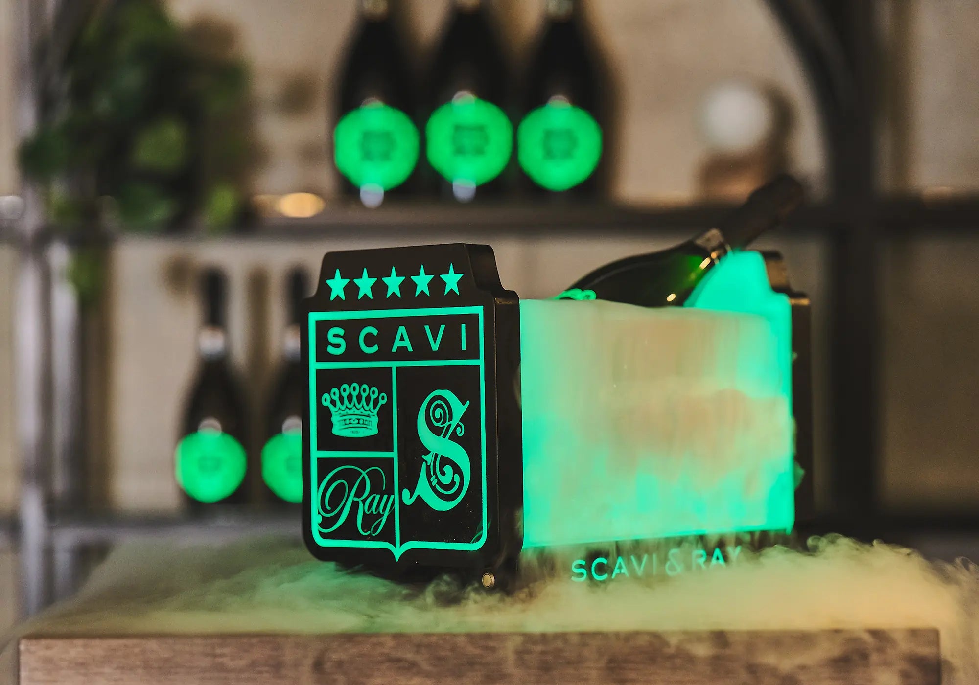 KÜHLER - UND KÜHLSCHRÄNKE